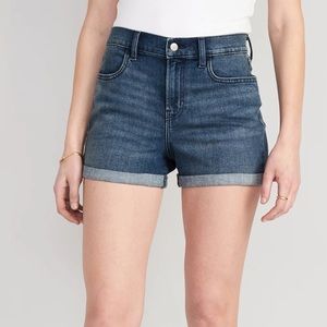 Size 24 PLUS size Old Navy mid-rise cotton jean shorts NWT